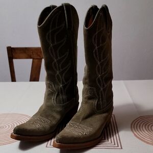 Rocket Dog Green Heeled Boots with Western Stitching